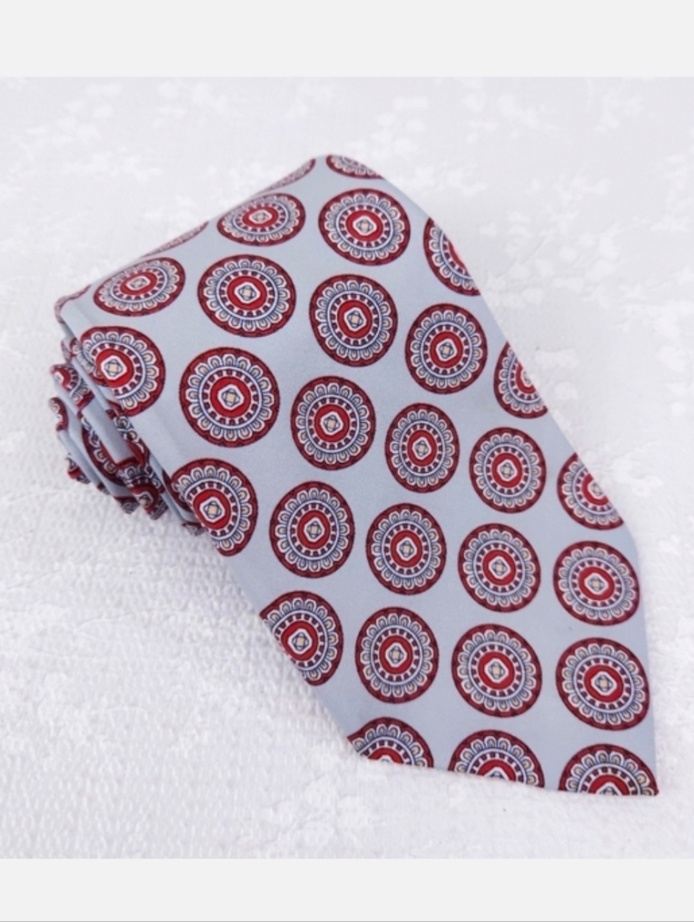 Brooks Brothers Vintage Silk Tie Gray Red Geometric Medallion 56" x 3.75"
